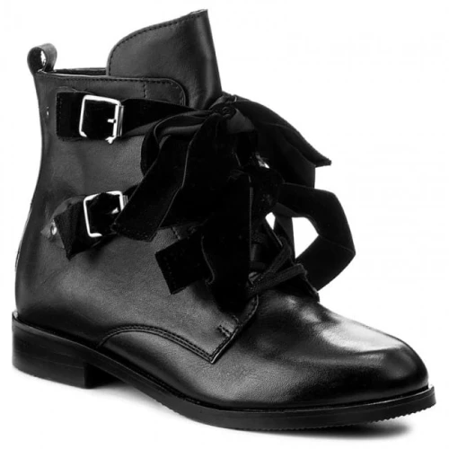 buty-rockowe-wstazki.jpg